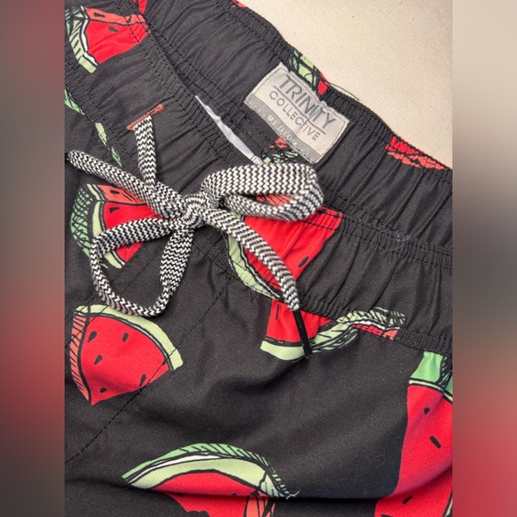 Trinity men’s Watermelon swim trunks; Size Medium; NWT - Picture 2 of 3